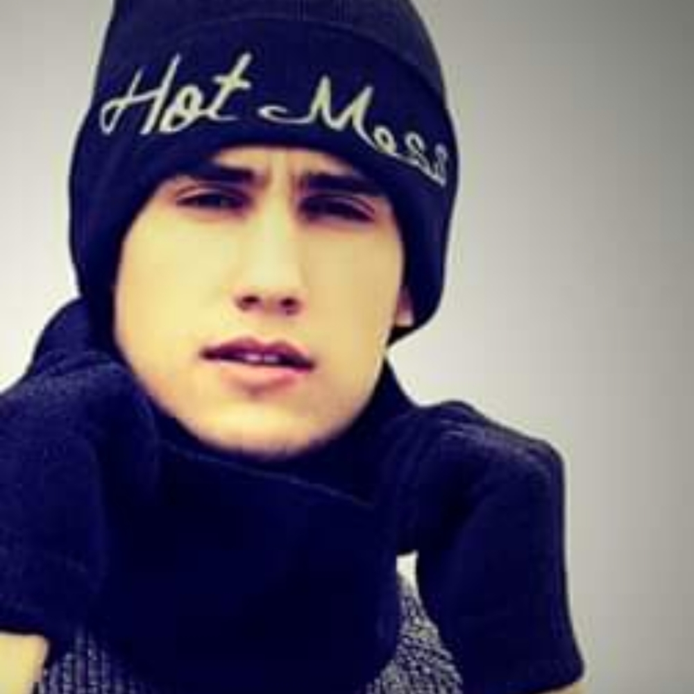 Hot Mess hat - Picture 5 of 5